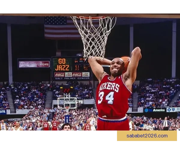 巴克利公开支持体罚教育认为打屁股有助于孩子记住教训